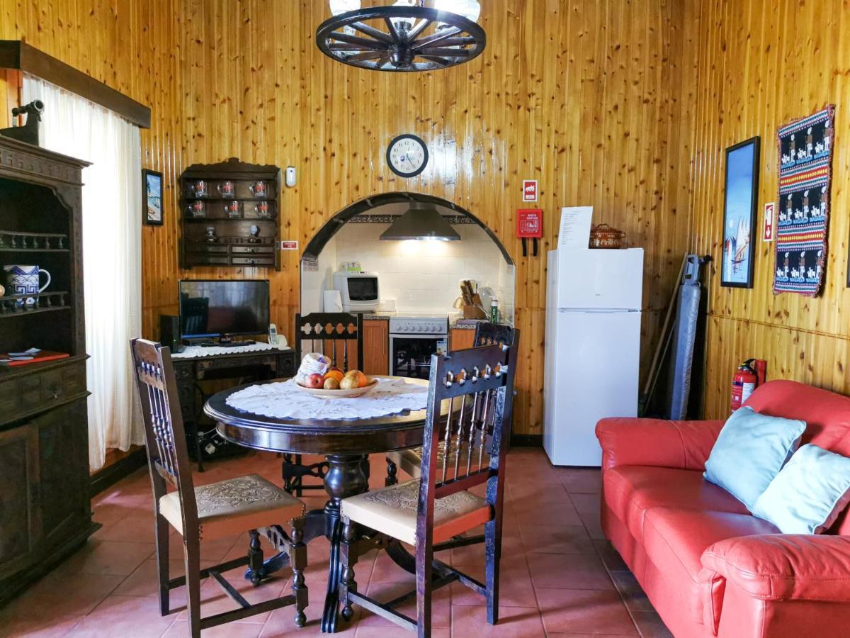 הוילה מוסטיירוס Aurora House מראה חיצוני תמונה