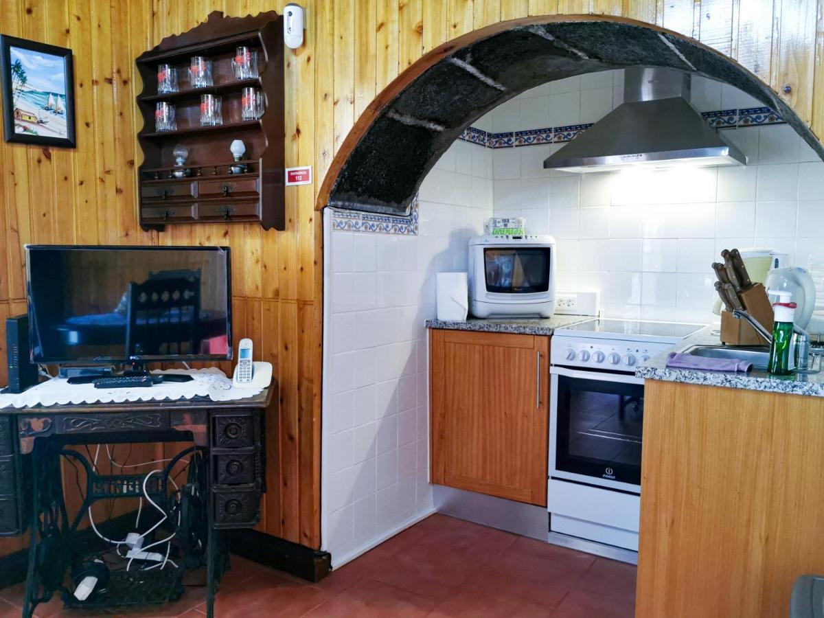 הוילה מוסטיירוס Aurora House מראה חיצוני תמונה